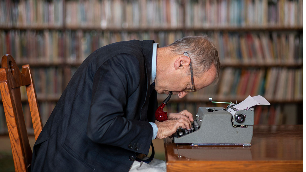 Author David Sedaris at the typewriter