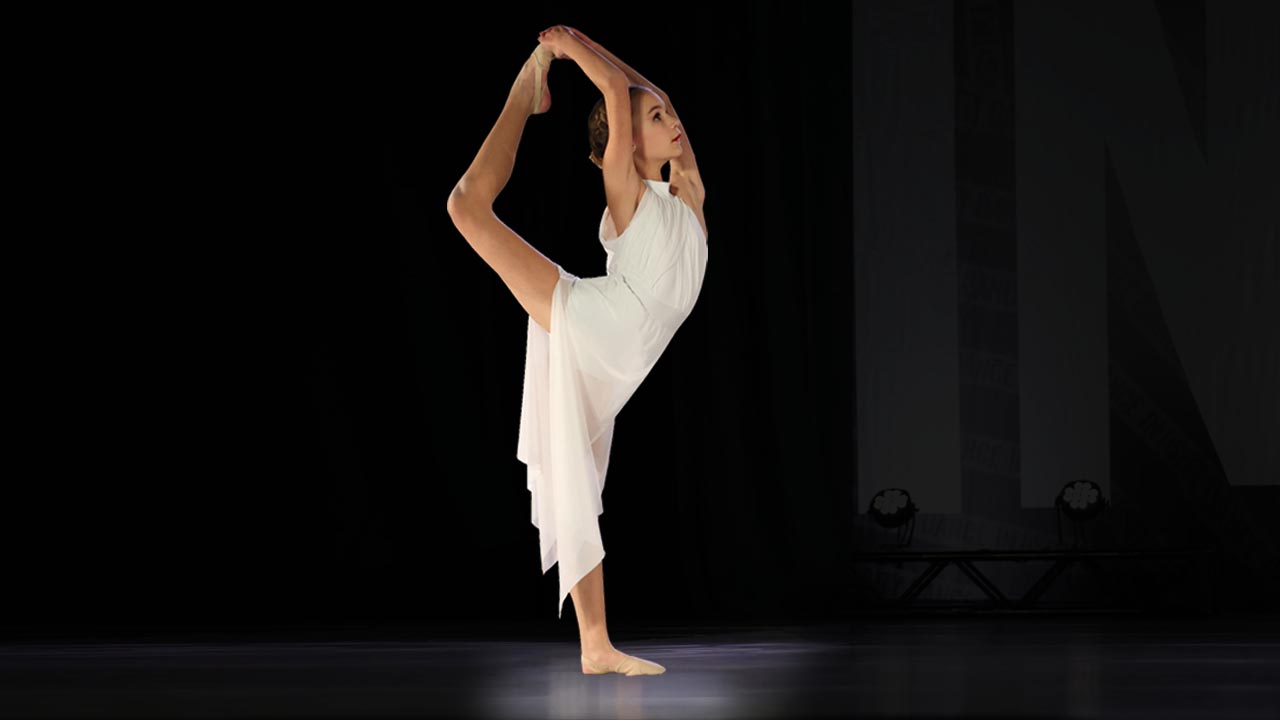 Dancer holding leg