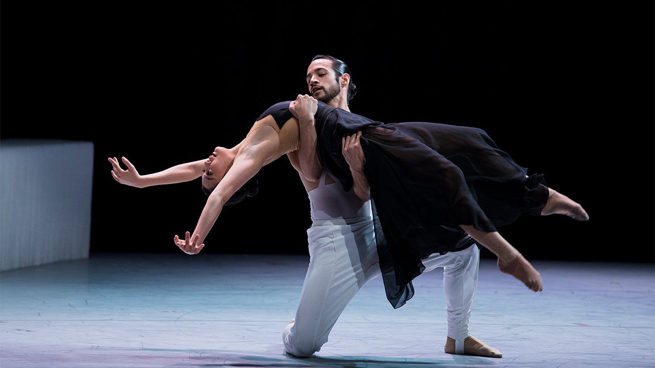 A languid pas de deux.